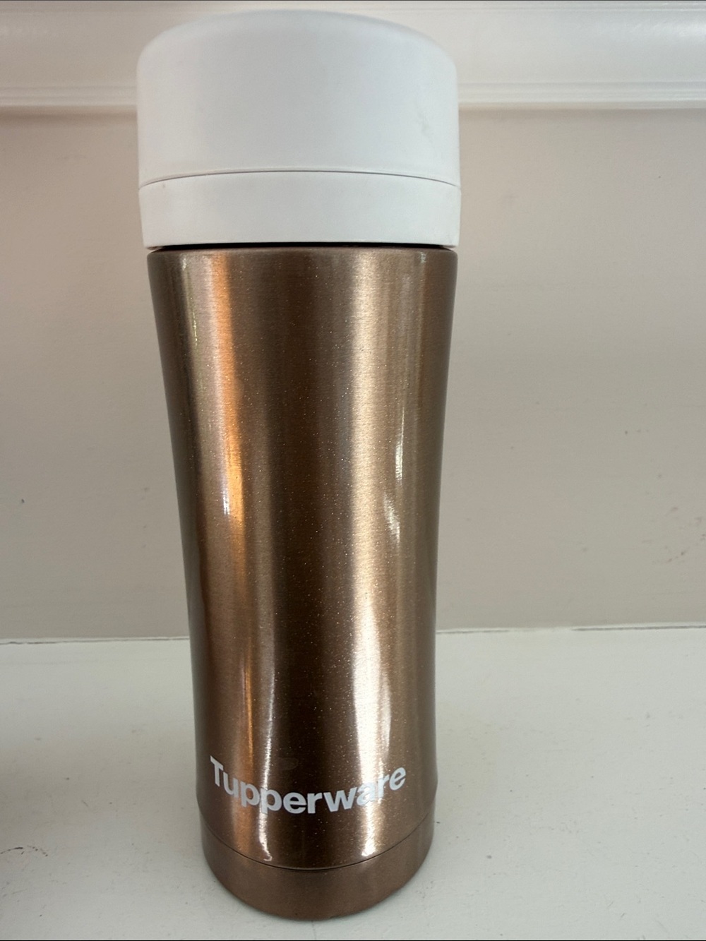 Tupperware Metallic Gold Sparkle Travel Tumbler with White Lid